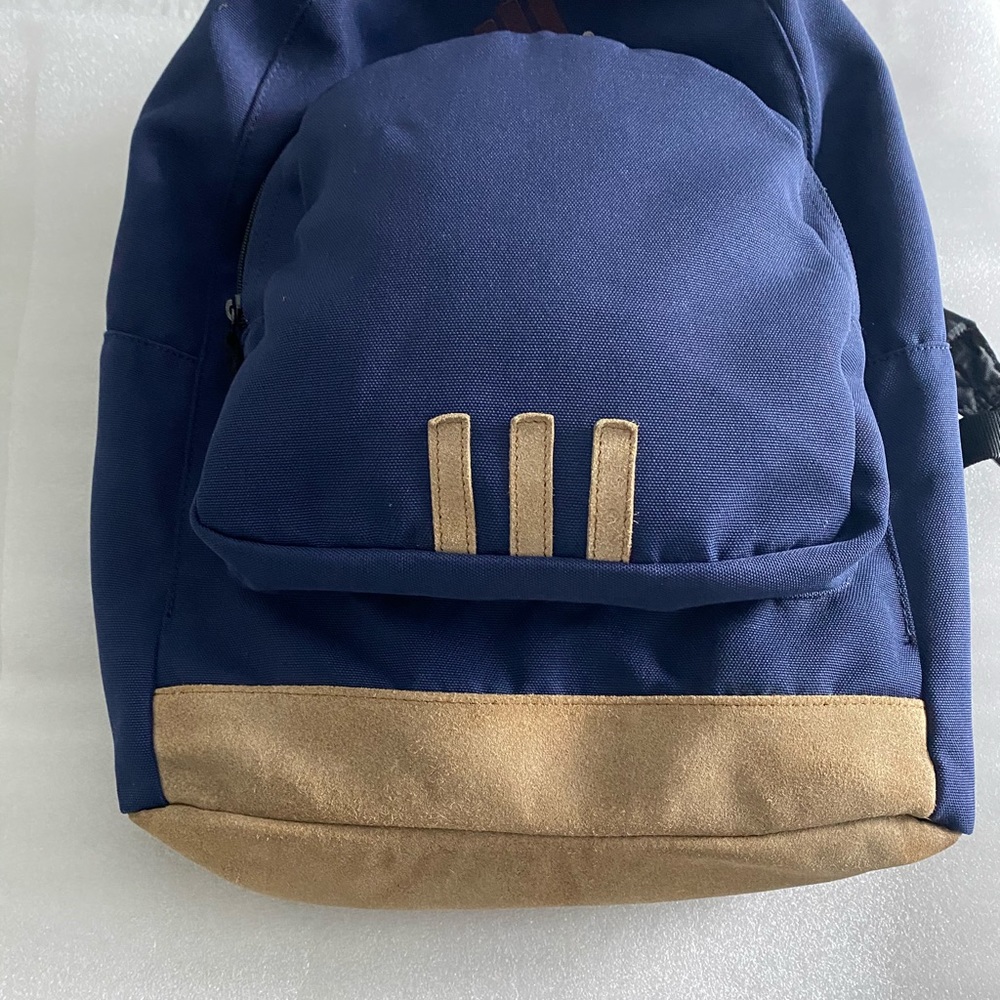 Adidas backpack - Picture 4 of 16